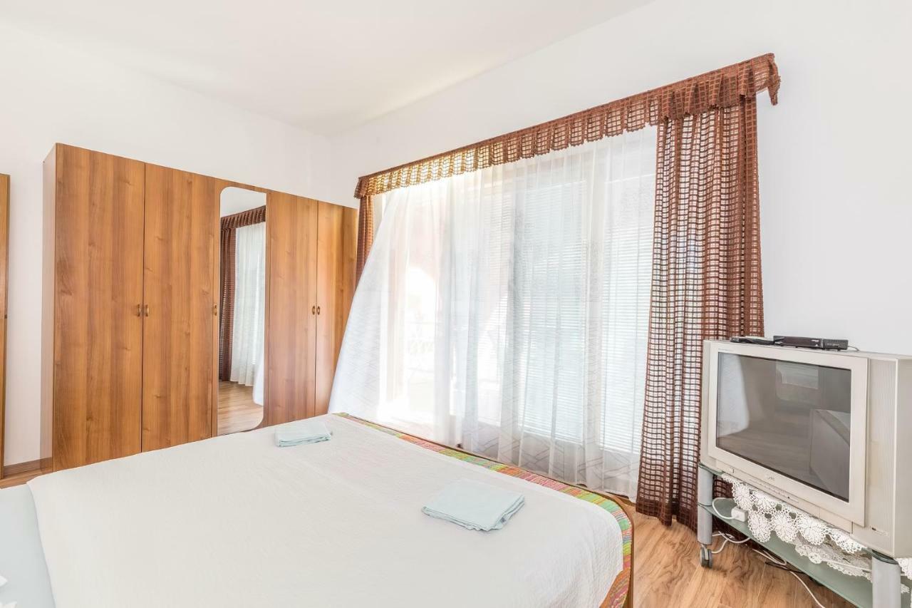 Apartments Darinka Пореч Экстерьер фото